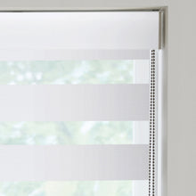 Load image into Gallery viewer, Carter White Day &amp; Night Blind
