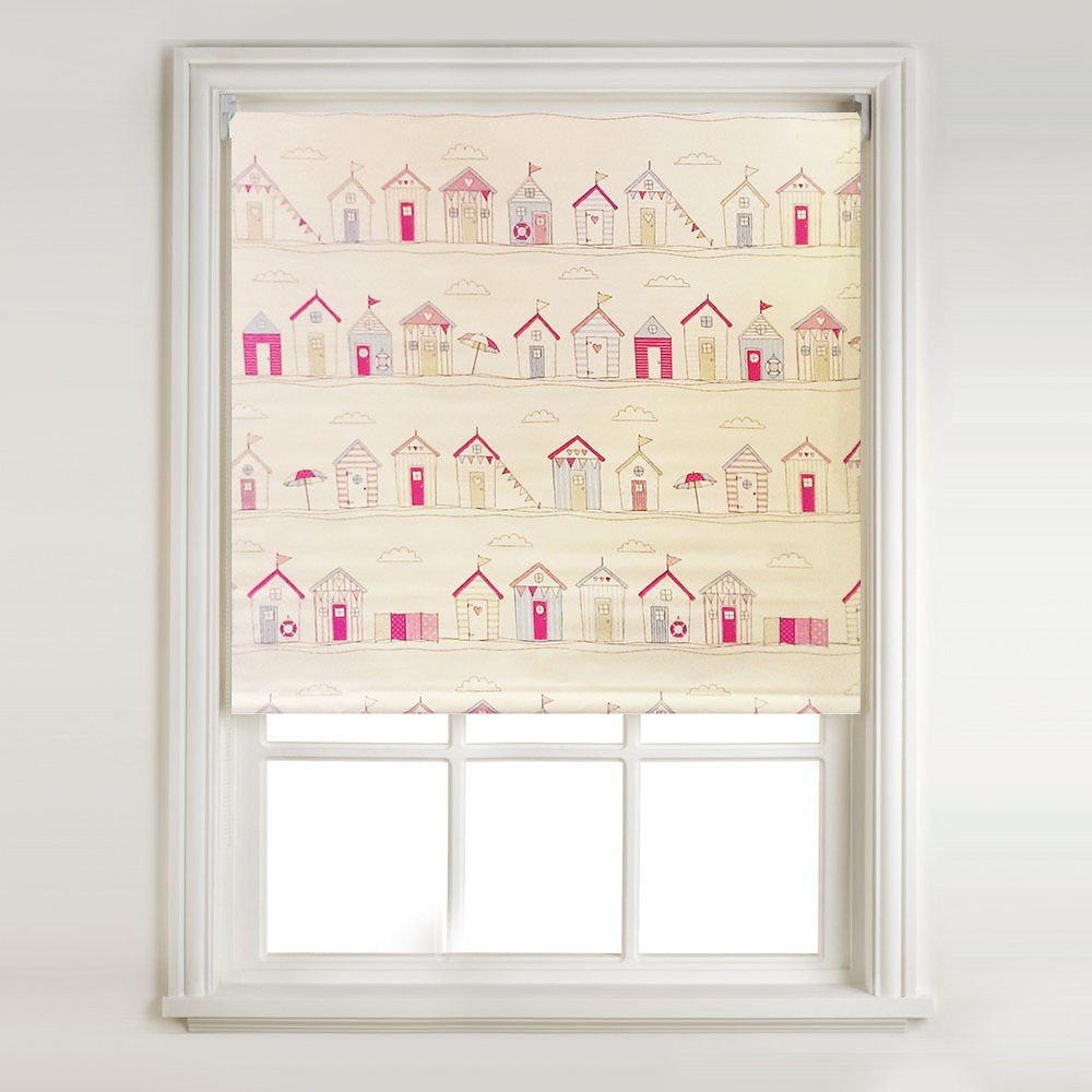 Brighton Huts Thermal Blackout Roller Blind & Metal Bracket Fittings